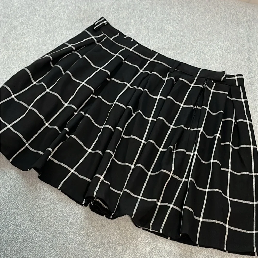 Hot Topic Pleated Mini Skirt Large Preppy Plaid Grunge Academia Bratz Punk